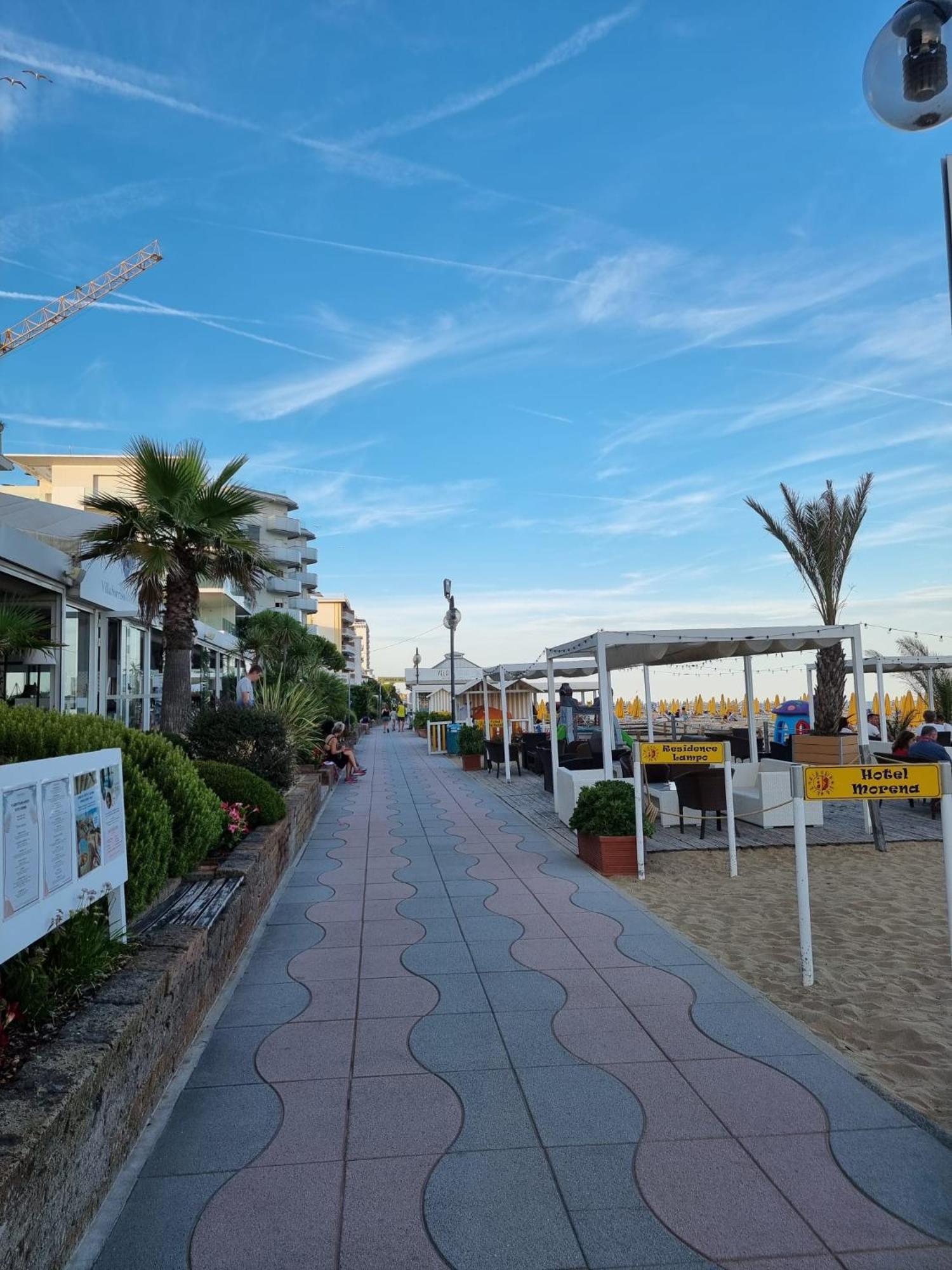 Hotel Morena Lido di Jesolo Exterior foto